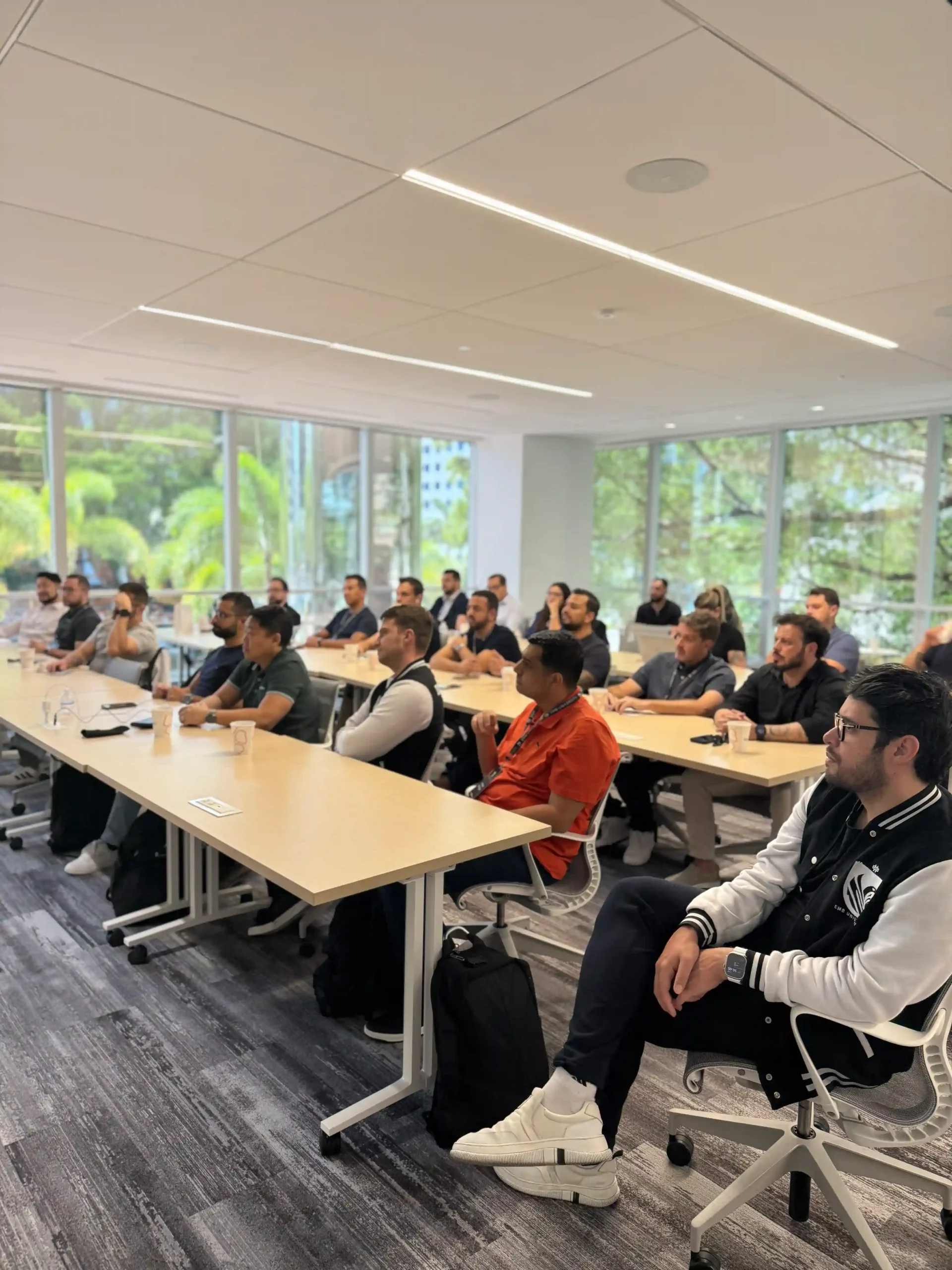 20250523_184629518_iOS_18_11zon_10_11zon